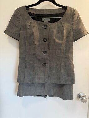 Ann Taylor Black and White Textured Wool Suit: Shell and Pencil Skirt